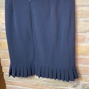 Pleated, hem skirt, navy Blue lined Skirt. Size 2P excellent condition